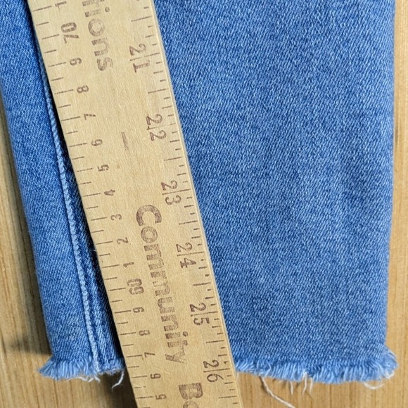 Mother The Mid Rise Dazzler Ankle Fray High Waisted Jeans Blue Raw Hem Womens 27 - Picture 8 of 11